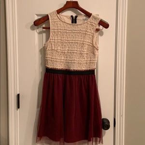 Beautiful cream and burgundy “Speechless” dress